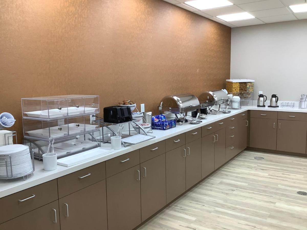Mainstay Suites Colorado Springs East - Medical Center Area Екстер'єр фото