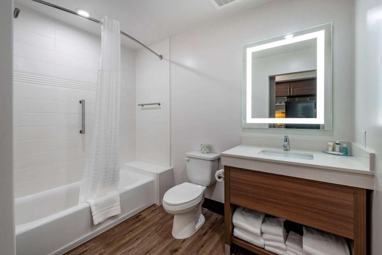 Mainstay Suites Colorado Springs East - Medical Center Area Екстер'єр фото