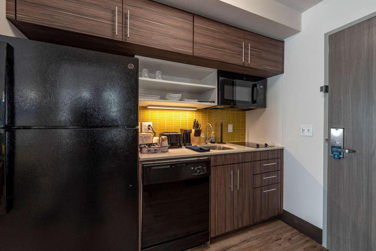 Mainstay Suites Colorado Springs East - Medical Center Area Екстер'єр фото