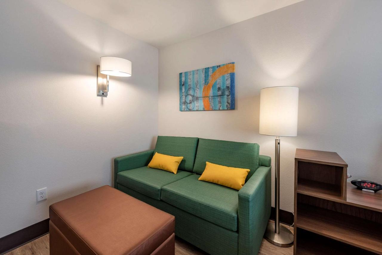 Mainstay Suites Colorado Springs East - Medical Center Area Екстер'єр фото