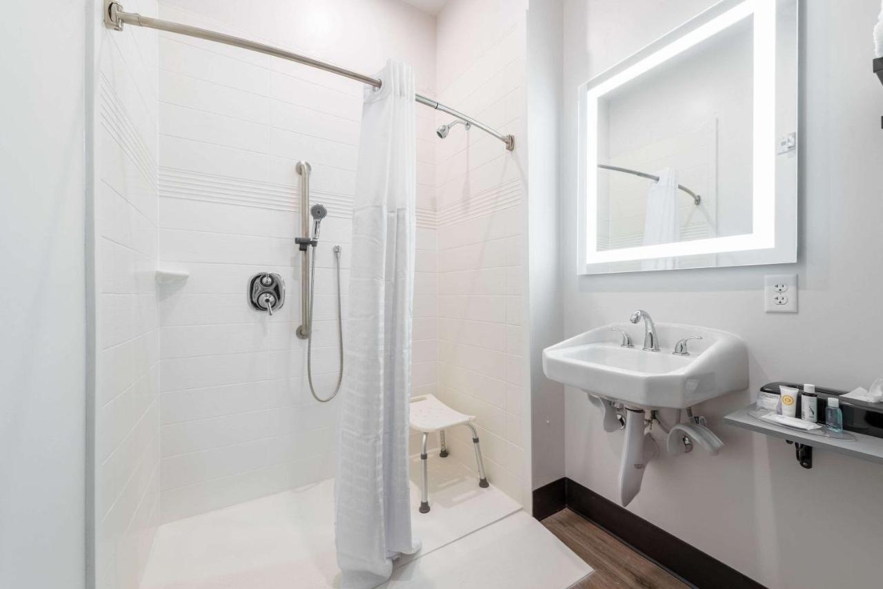 Mainstay Suites Colorado Springs East - Medical Center Area Екстер'єр фото