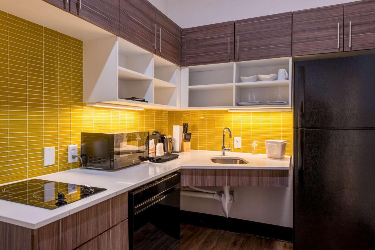 Mainstay Suites Colorado Springs East - Medical Center Area Екстер'єр фото